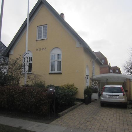 Bed And Breakfast Hos Hanne Bach Копенхаген Екстериор снимка
